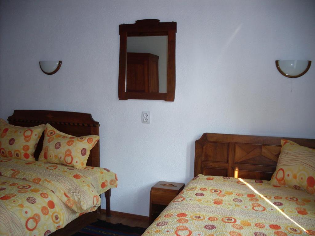 Hotel Tsutsovi House Kalofer Habitación foto
